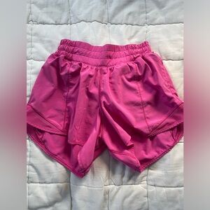 LULULEMON Hotty Hots High rise 4 inch